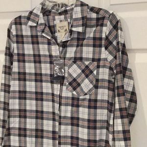 New Forever 21 plaid button down collar shirt.